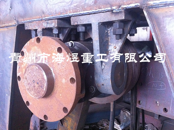 懸輥機(jī)傳動(dòng)機(jī)構(gòu)